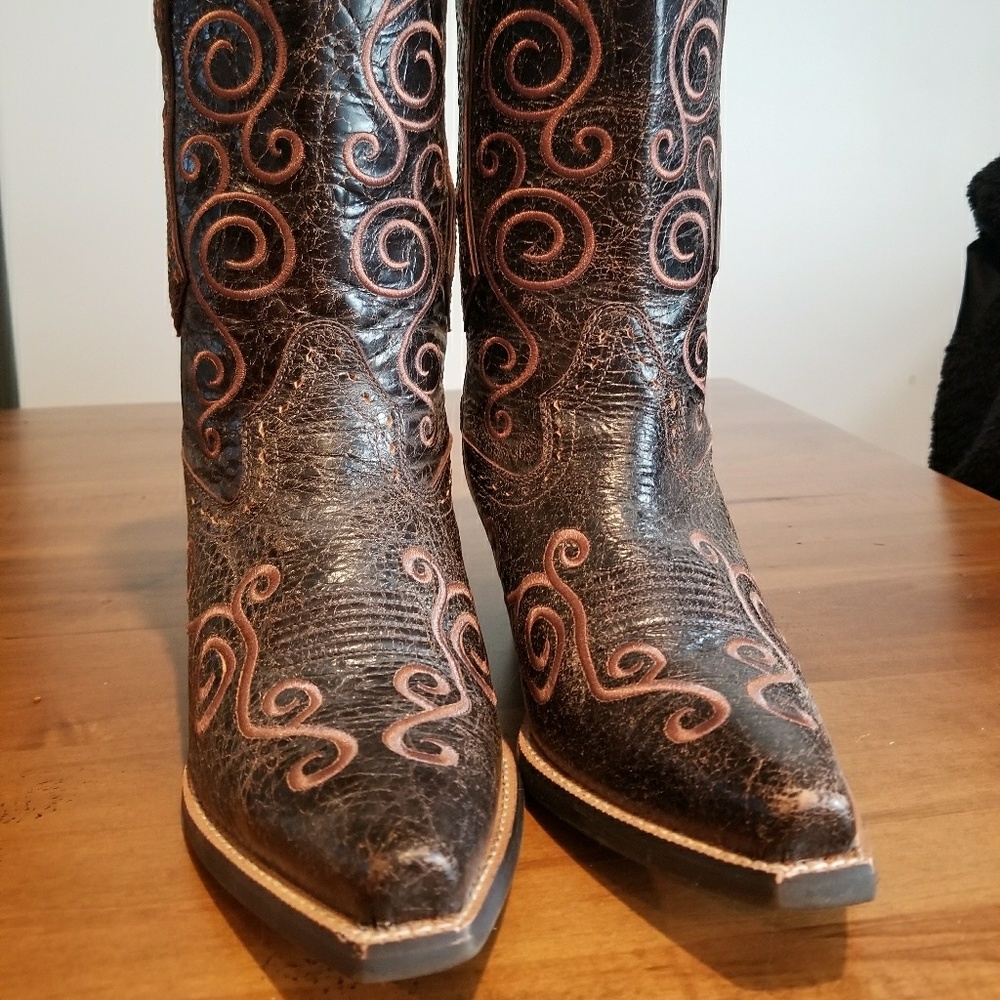 Ariat Cowgirl Boots